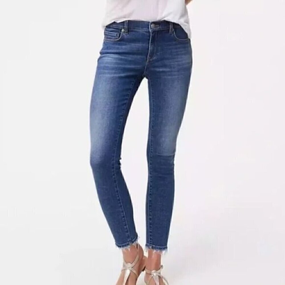 ANN TAYLOR LOFT Outlet Dark Wash Release Hem Fraying Cropped Crop Skinny Jeans 6